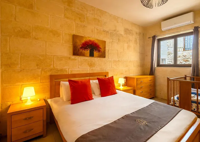 Nadurija Holiday Home