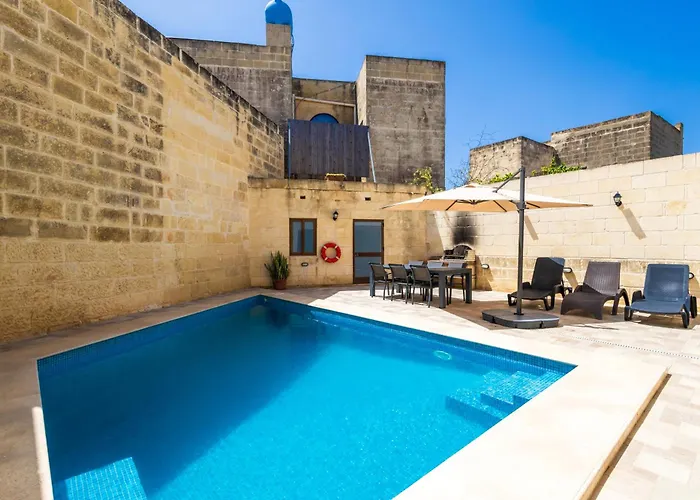 Nadurija Holiday Home